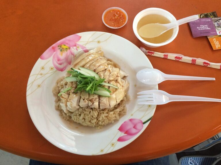 Maxwell Food Centre