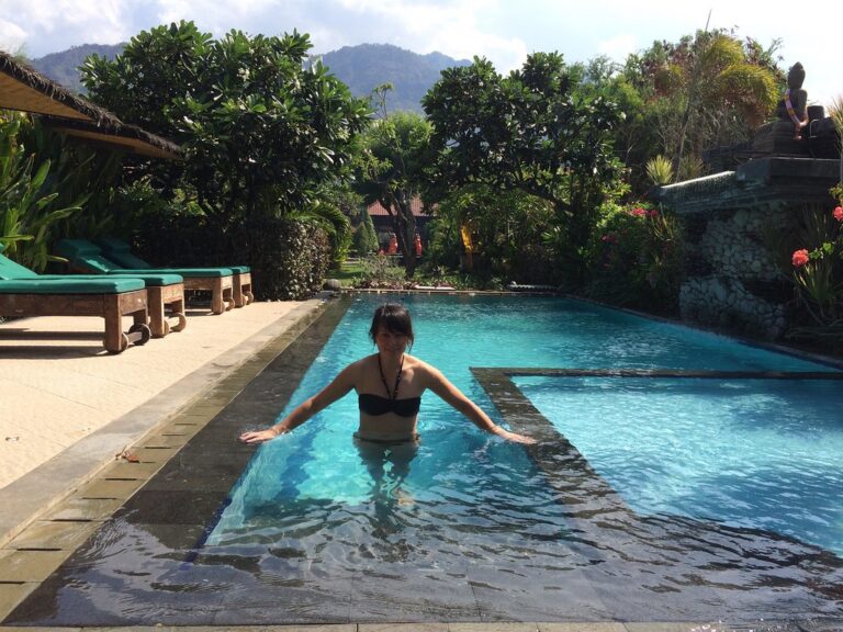 Poolside at Taruna Homestay, Pemuteran