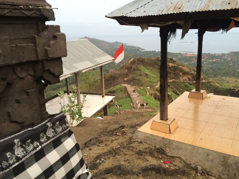 Pura Batu Kursi, Pemuteran