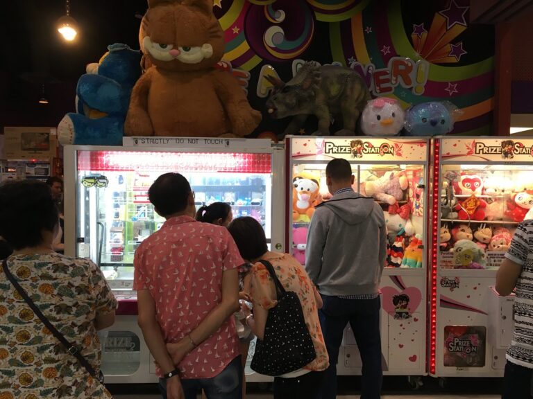 Bugis+